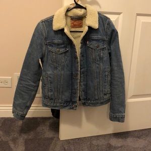 Levi’sdenim jacket
